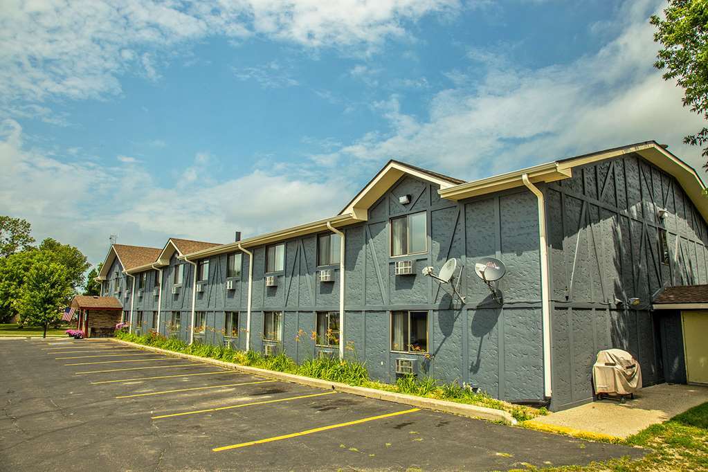 Americas Best Value Inn & Suites Detroit Lakes Luaran gambar