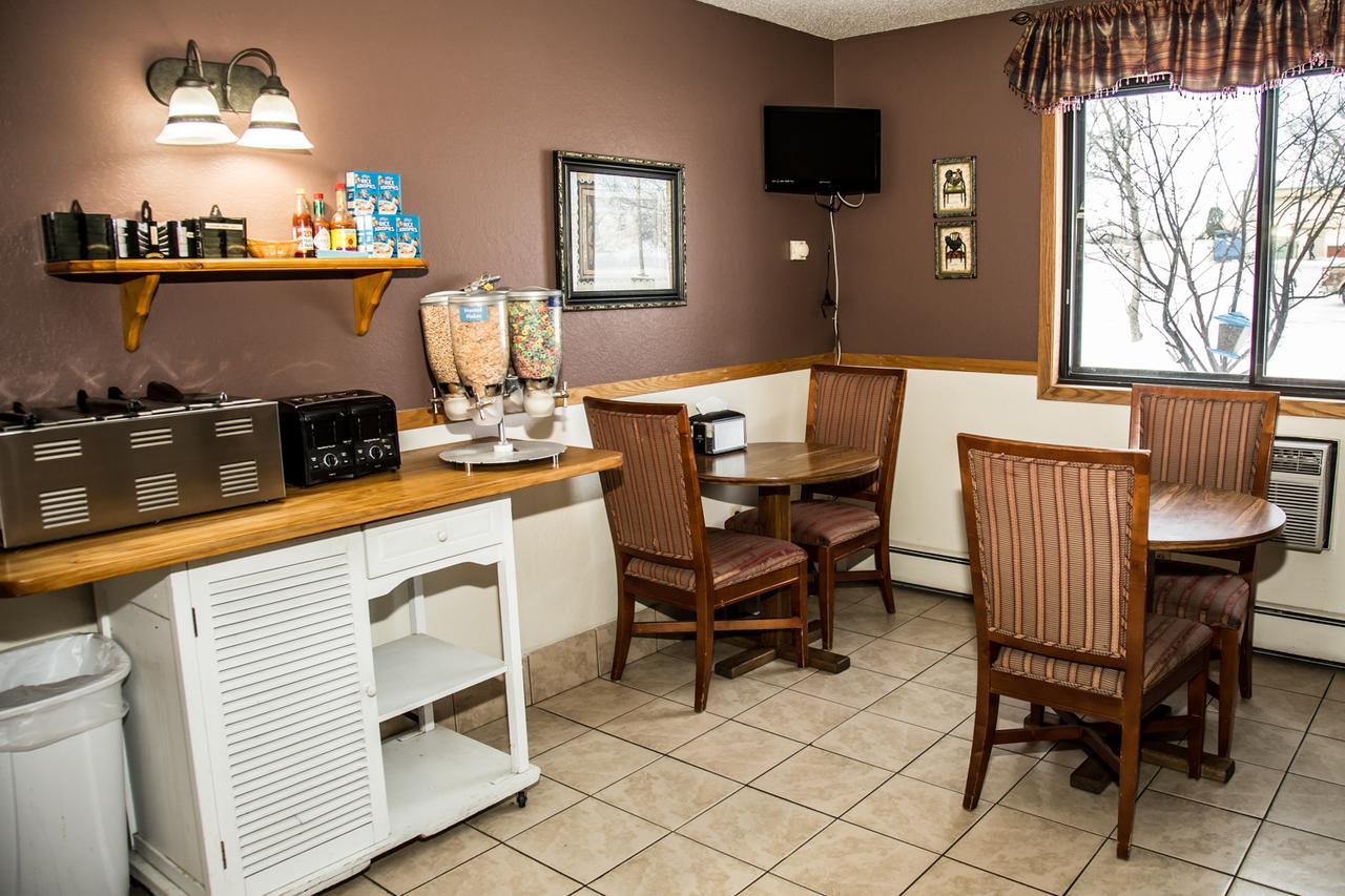Americas Best Value Inn & Suites Detroit Lakes Luaran gambar