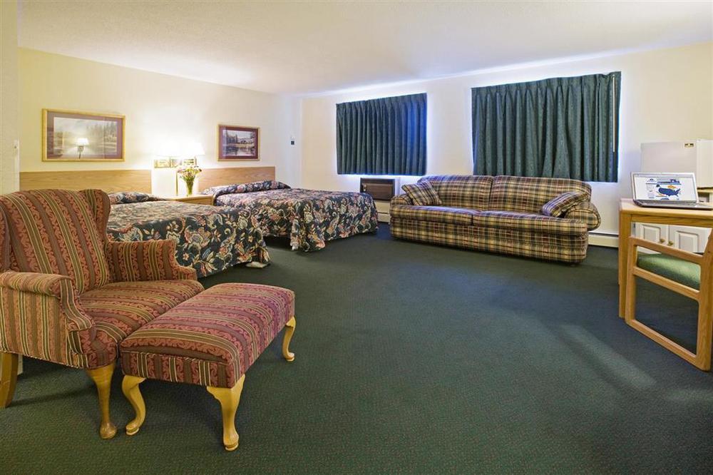 Americas Best Value Inn & Suites Detroit Lakes Bilik gambar